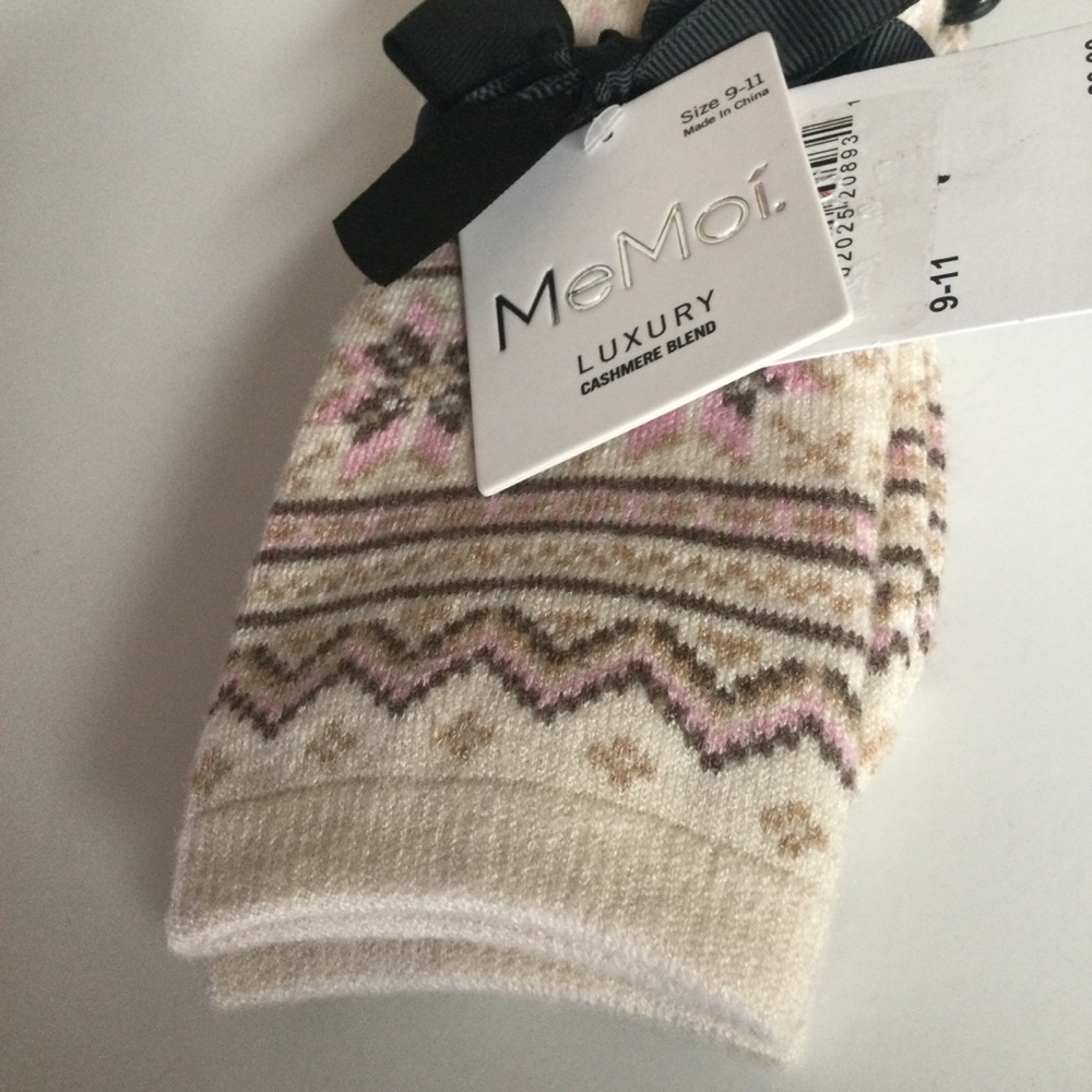 MEMOI FAIR ISLE CASHMERE BLEND CREW SOCKS OS IVORY NWT